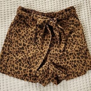 Animal print shorts with belt pockets small lounge casual cute Lagenlook beachy
